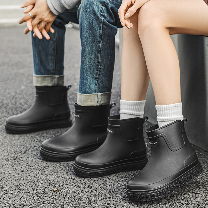 情侣户外徒步防水雨鞋