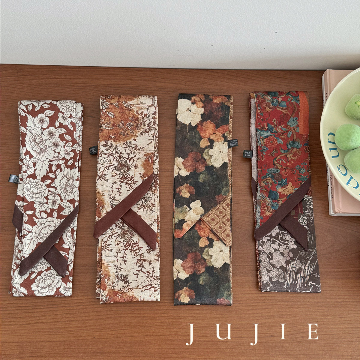 中国风细长条丝巾围巾腰带百搭围巾印花发带复古领巾高级感少女