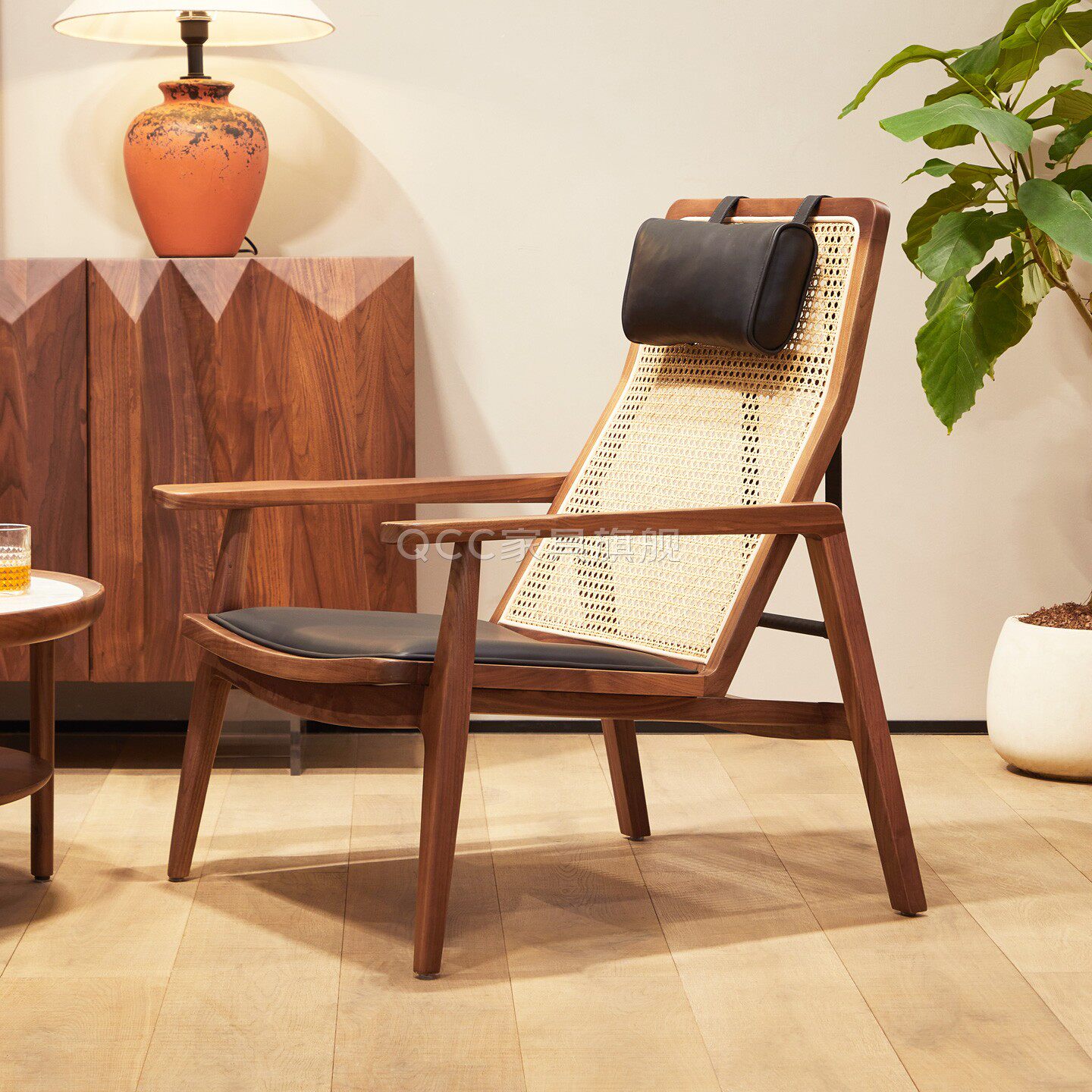 北美黑胡桃木半躺椅意式极简沙发椅实木真皮休闲椅藤面头枕阳台椅