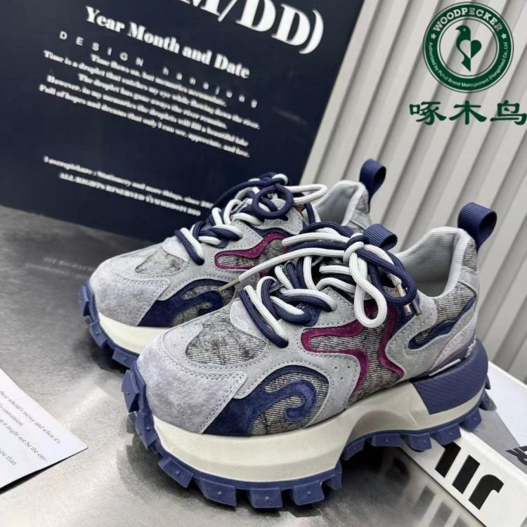 啄木鸟厚底增高老爹鞋火焰拼色阿甘鞋女2026秋季款休闲运动跑步鞋