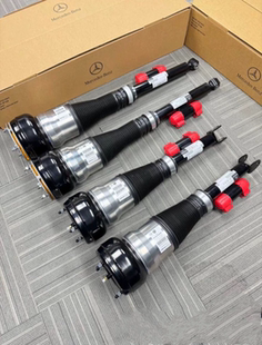 适用于奔驰S65AMG前后减震弹簧顶胶轴承适配S65 AMG车型。