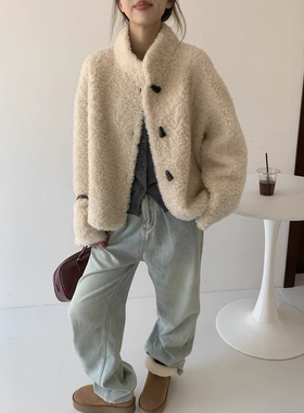 100绵羊羔毛韩系2025冬季新款羊剪绒皮毛一体皮草外套女立领短款