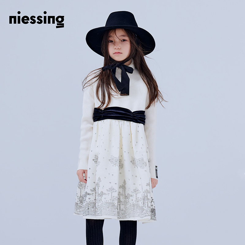 NIESSING秋冬休闲百搭连衣裙