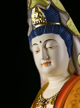 御金品黄杨木彩绘供奉观音佛像