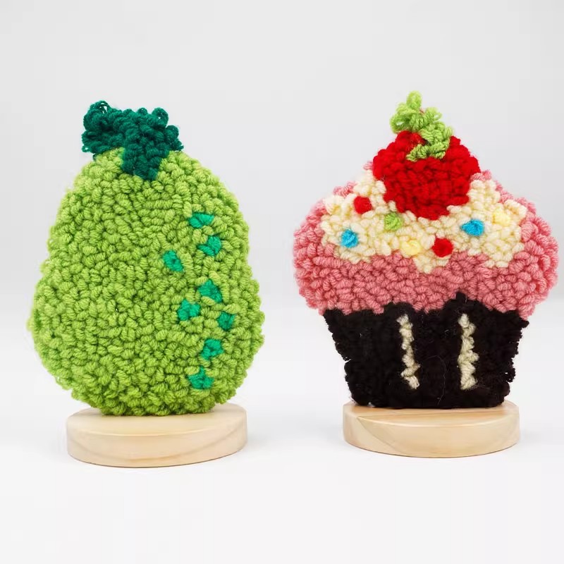 diy列支自制公仔木质玩偶底座实木女王圆木木架木块编织布织编