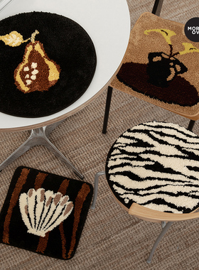 Moreover 浮岛簇绒椅垫 家用沙发汽车四季通用办公室久坐防滑坐垫