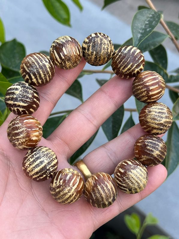 芽庄玉化老料沉香手串18mm佛珠手链随形约55克油脂花香药香韵清甜