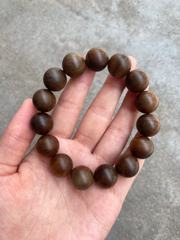 芽庄棋楠沉香手串1.4cm＊15颗约28克沉水级佛珠手链兰花清香奶香