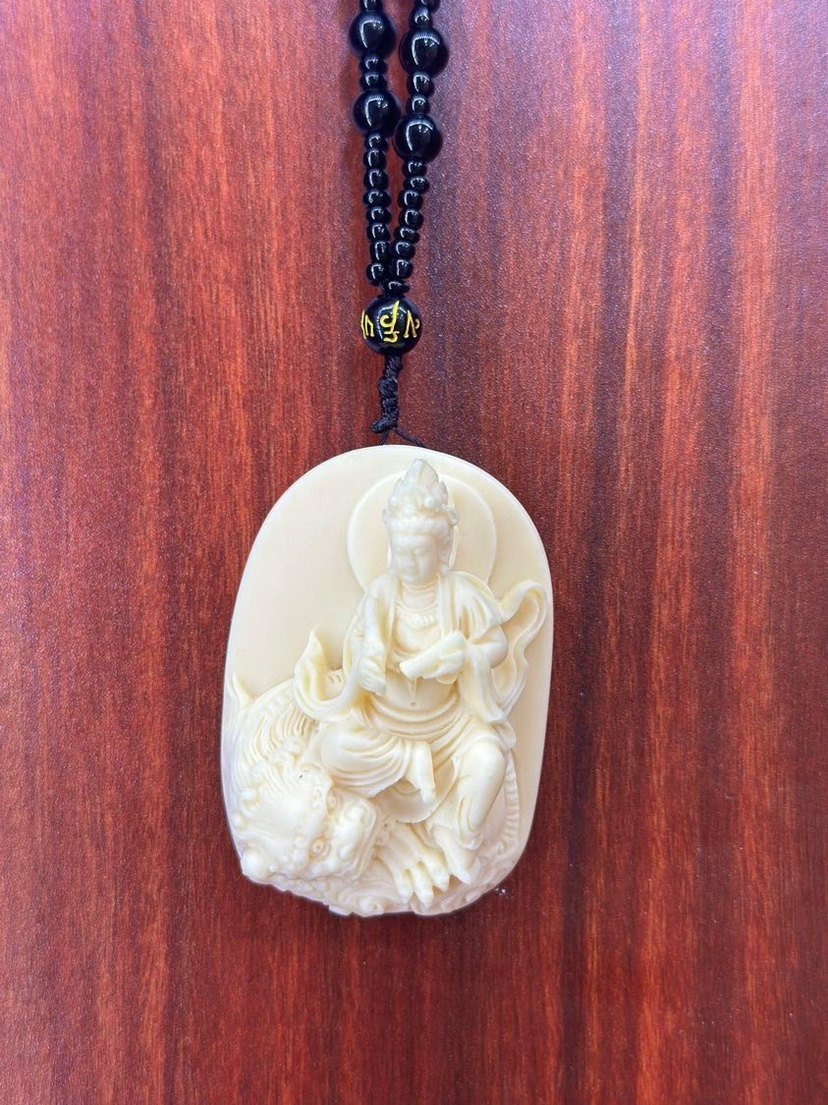 象牙果文殊菩萨吊坠兔生肖守护神无事牌挂件饰品男女士项链送礼