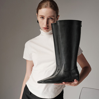 植鞣牛皮粗筒秋冬极简平底尖头靴
