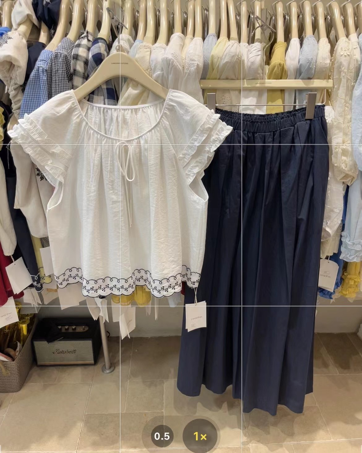 2025夏季新款法式甜美系绳圆领衬衫女复古刺绣荷叶边别致百搭上衣