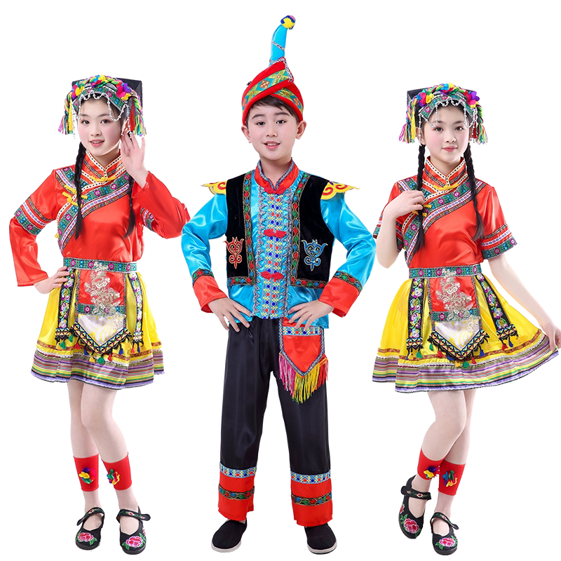 儿童六一苗族演出服饰
