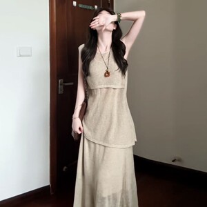 2025新款法式慵懒无袖背心连衣裙子女夏季韩系高级感穿搭套装长裙