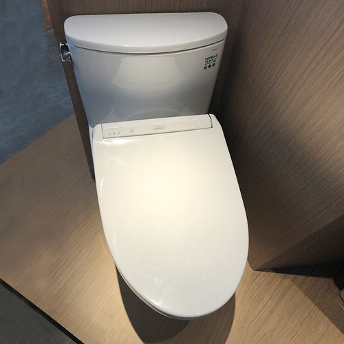 坐便器toto温水冲洗坐便器