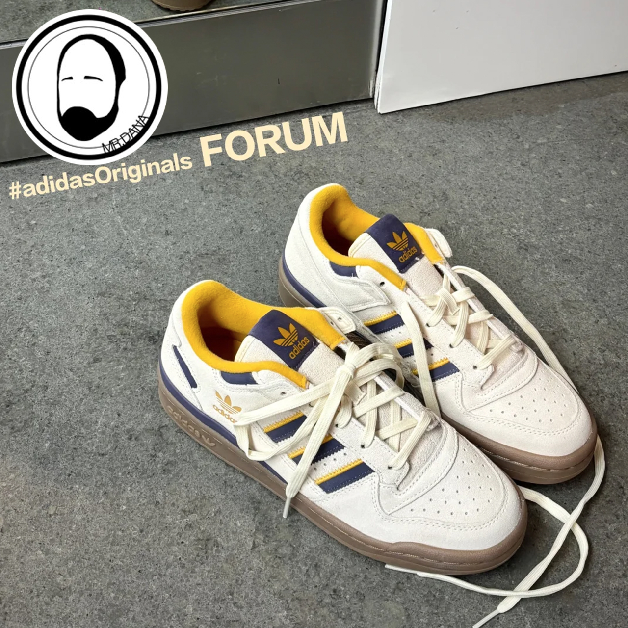 Adidas阿迪达斯三叶草男女FORUM LOW休闲篮球风板鞋运动鞋JQ2655