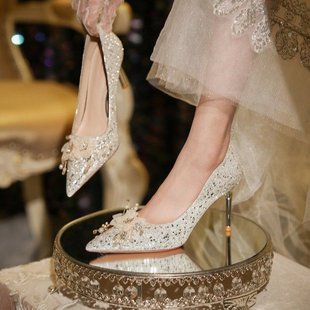 轻奢风精致亮片尖头高跟鞋 女2025时尚 新娘婚鞋 高颜值细跟浅口单鞋