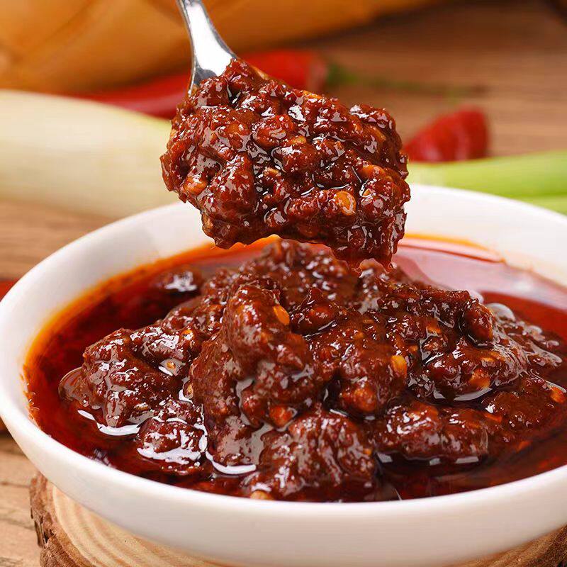 云南特产油炸酱 面条米线帽子麻辣酱 香辣酱酱类调料450克即食