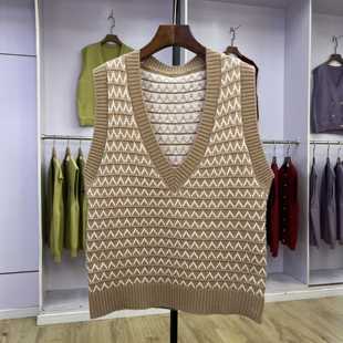 545秋冬V领条纹女士背心坎肩高端简约叠穿洋气毛线针织马甲春