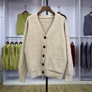 928 v领纯色扣软糯复古加厚ins休闲宽松慵懒风上衣 毛衣小个子女款