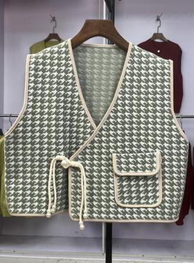 099 千鸟格盘扣中式打底衫V领大码上衣时髦洋气显瘦针织马甲背心