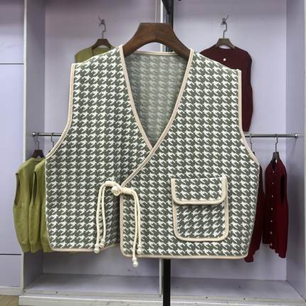 099 千鸟格盘扣中式打底衫V领大码上衣时髦洋气显瘦针织马甲背心