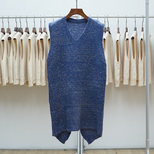 796 2025新款百搭V领无袖中长款亮丝针织马甲女叠穿坎肩背心裙