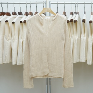 时尚 显瘦套头式 休闲风遮臀V领秋季 百搭纯色修身 毛衣 新款 929针织衫