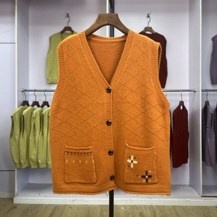 219设计感时尚洋气内搭V领背心毛衣慵懒风开衫马夹单排扣外穿上衣