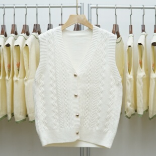 百搭坎肩开衫 修身 背心 复古提花纯色V领麻花针织马甲女无袖 657