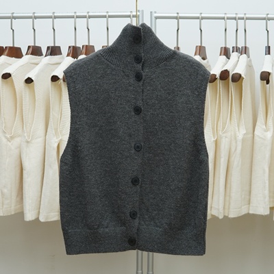 两面穿宽松纯色加厚毛衣背心