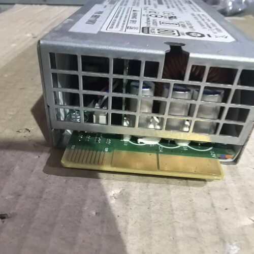 议价雅达CST550AP-8,550W电源模块可维修