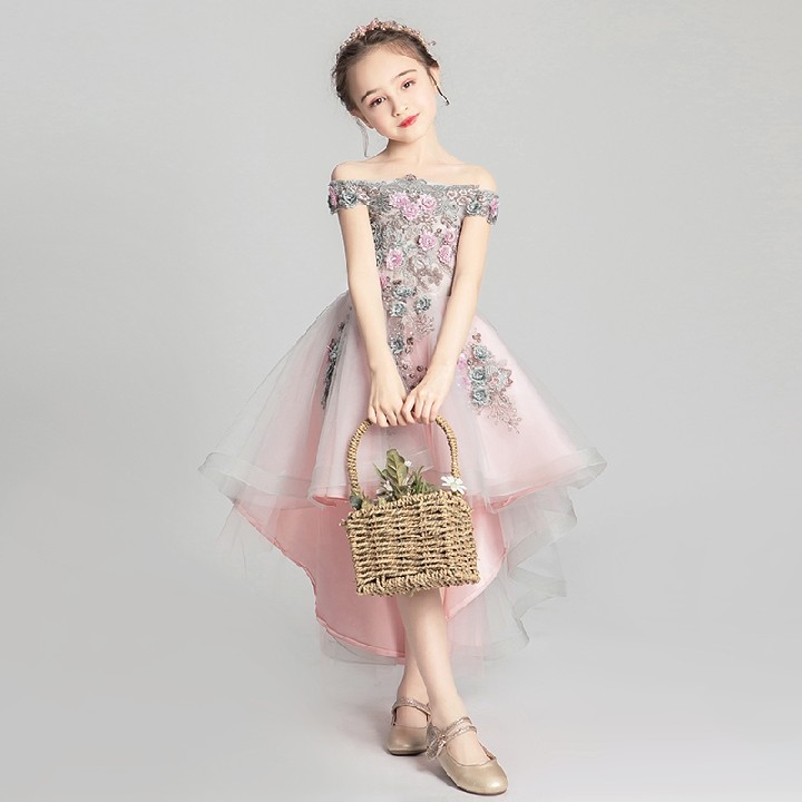 出租凭儿童晚礼服装摄影写真个旧蒙自开远弥勒红河石屏建水河口