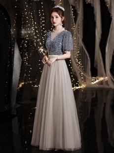 出租赁晚礼服订婚结婚伴娘主持生日主持年会服装昆明文山建水蒙自