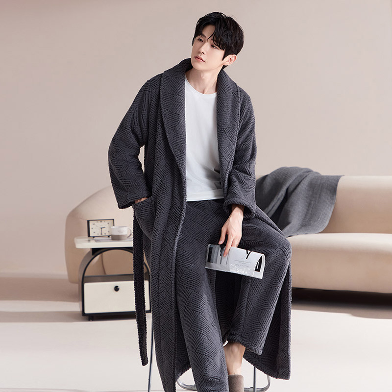 新款珊瑚绒睡袍男加长款家居服冬季法兰绒浴袍加厚加绒保暖睡衣