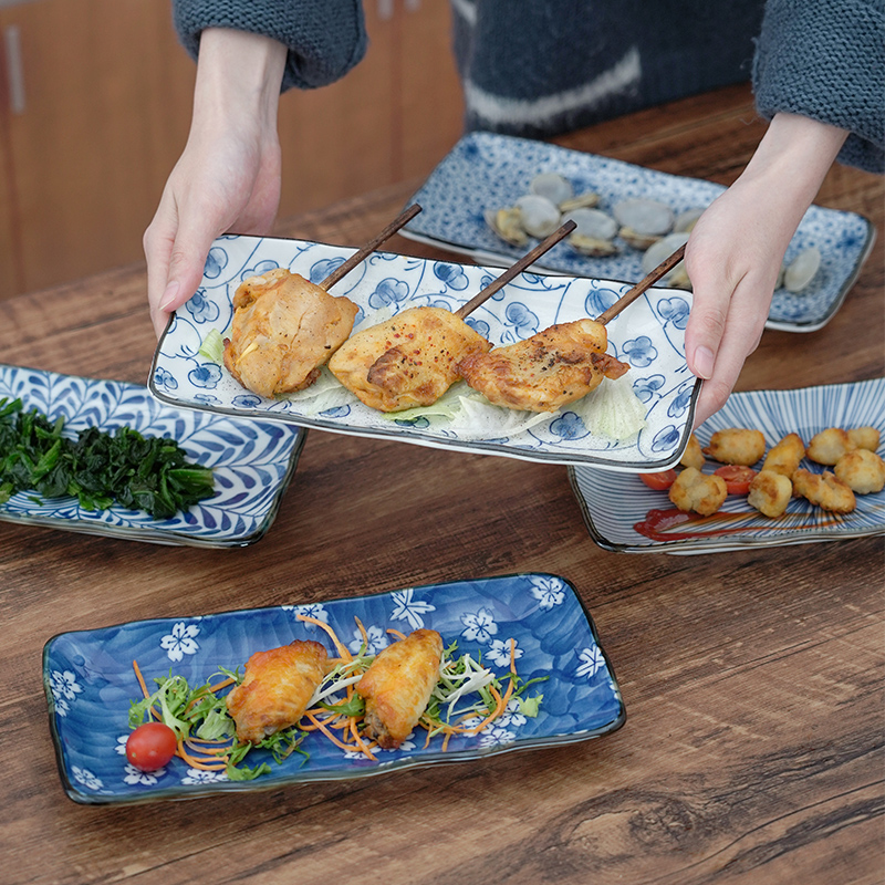 日本进口网红釉下彩新款高级日本餐具瓷器方形早餐复古好看盘子-封面