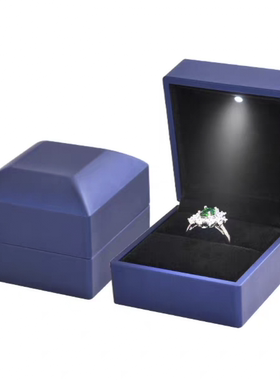 一个价 蓝色LED戒指盒钻戒盒带灯饰品收纳盒