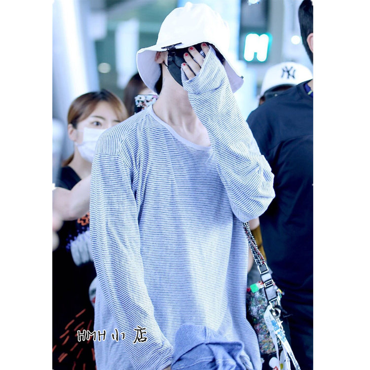 权志龙gd机场街拍同款蓝白细条纹简约长袖男女t恤百搭打底上衣潮