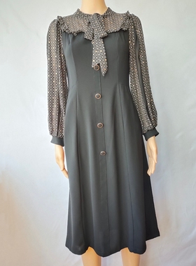 早秋收腰拼接连衣裙修身显瘦气质遮肚时尚洋气过膝款LC230022