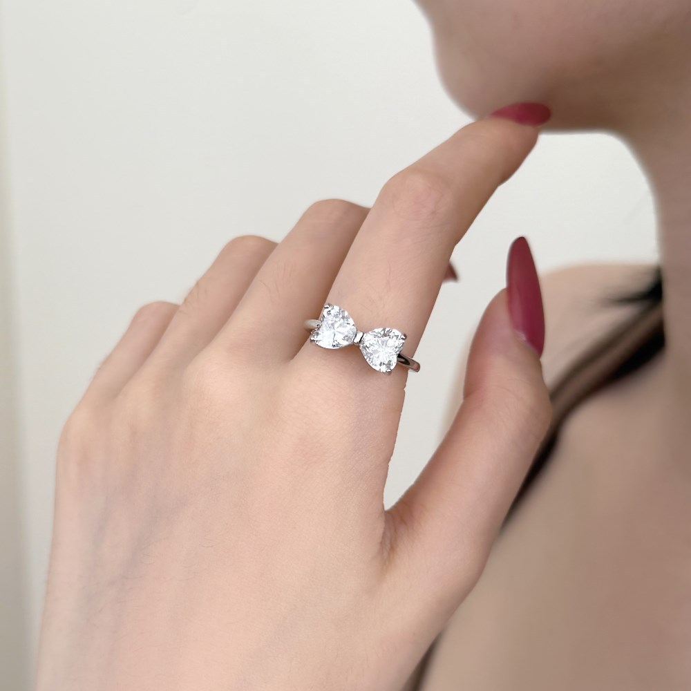 爱心高碳钻甜美戒指S925银指环