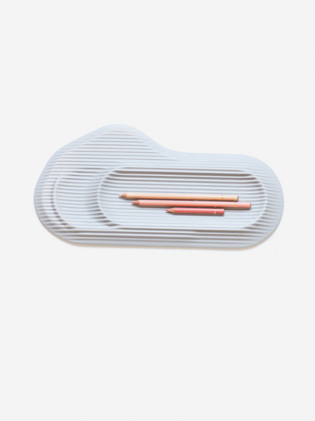 法国Moustache Plumier feeld Pencil case 回形针形装饰盘子收纳