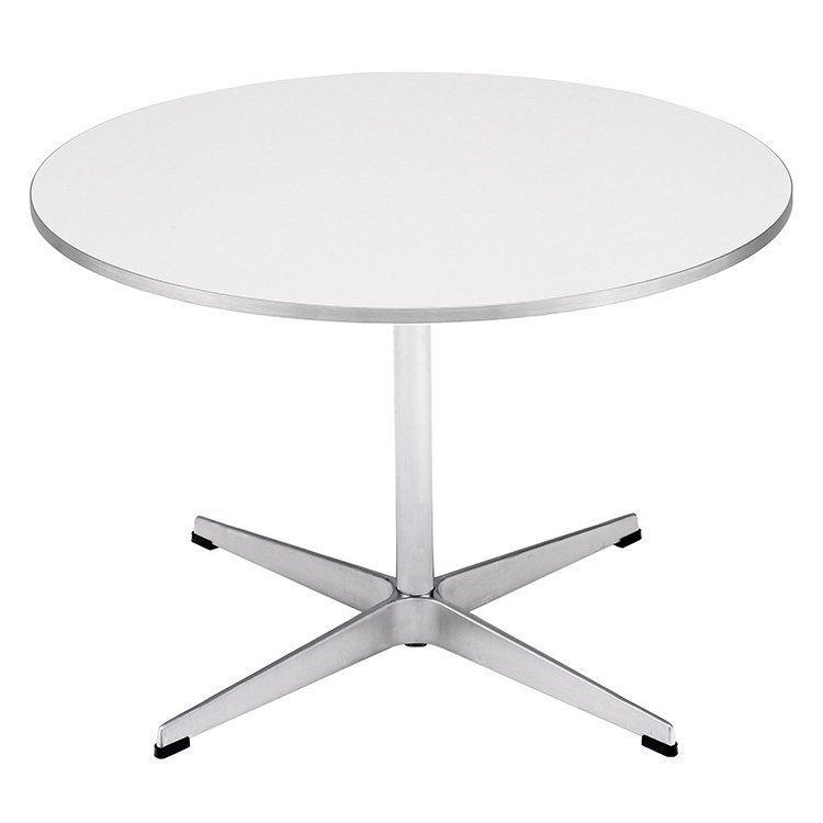 丹麦Fritz Hansen 咖啡桌椭圆小桌子边桌Coffee table series进口