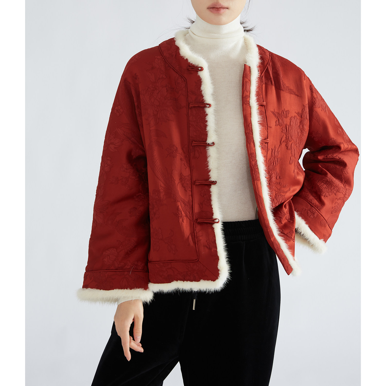 一丝牵 圣诞穿搭大红色提花冠乐绉貂毛夹棉外套新中式棉服2025冬
