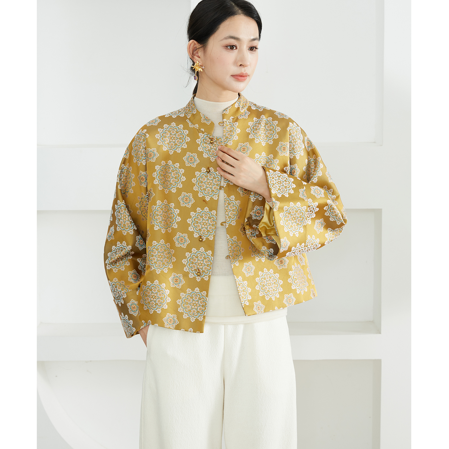 一丝牵100%桑蚕丝宝相花真丝宋锦外套新中式对襟宽松挽袖开衫上衣