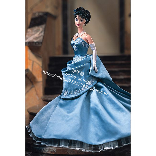 发 barbie wedgwood england 1999 英国玮致活芭比娃娃
