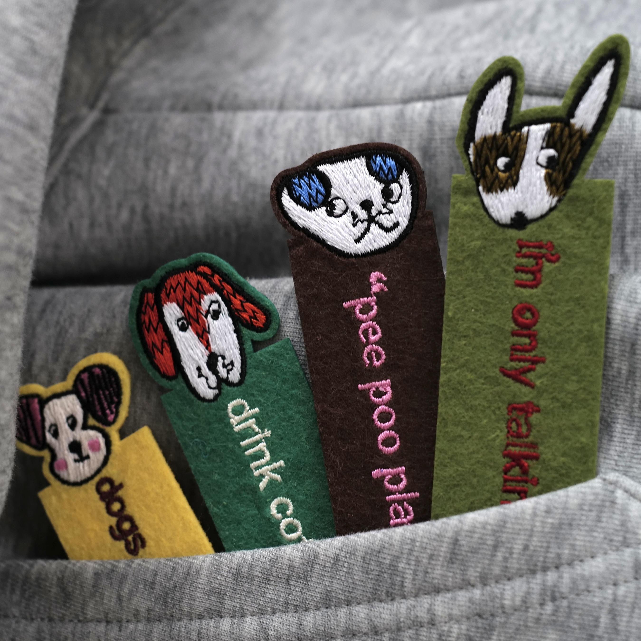 guha原创手绘小狗刺绣羊毛毡书签