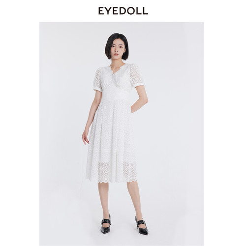 EYEDOLL夏季新款气质女人味蕾丝V领中长款连衣裙女