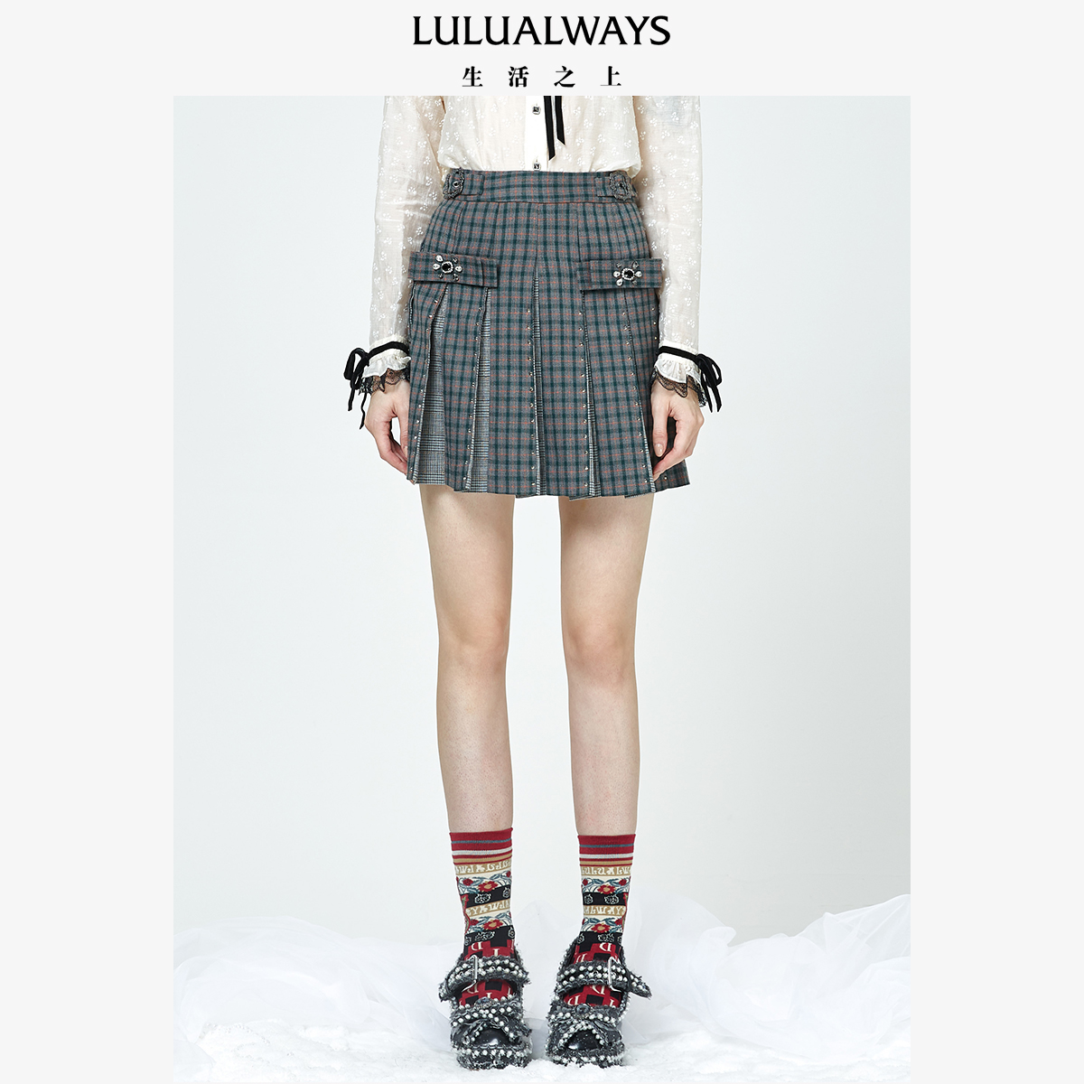 LULUALWAYS百搭格纹百褶半裙