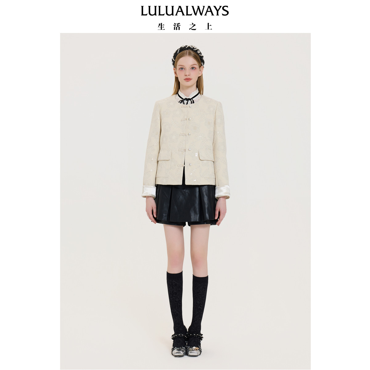 LULUALWAYS我爱露露冬季新款复古典雅国风刺绣短款轻薄女羽绒服