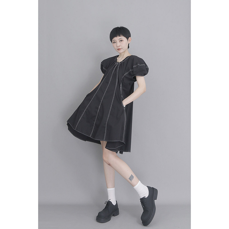 原创设计夏装新品连衣裙女泡泡袖中长款a字型气质减龄宽松休闲裙