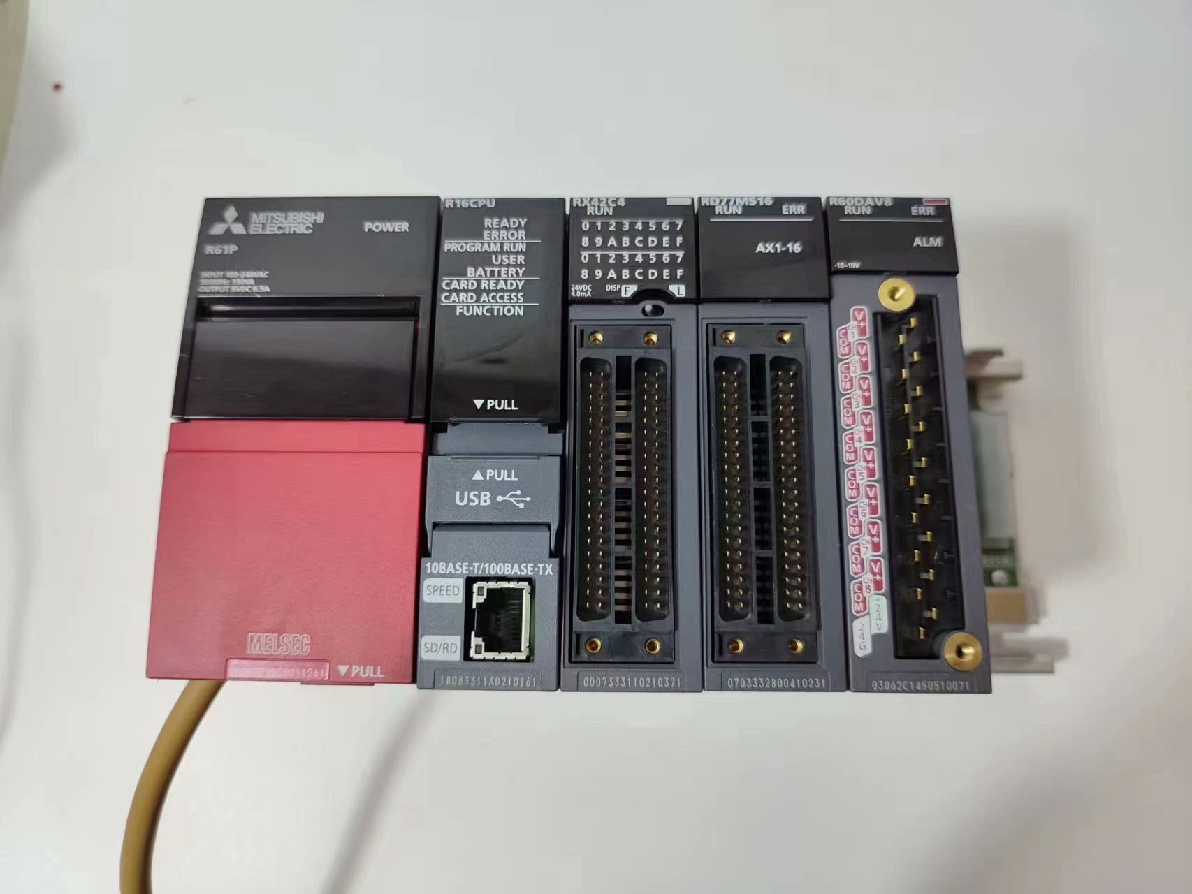 三菱plc  R16CPU R61P RX42C4 RD77MS16 R60DAV8模块拍前请询价